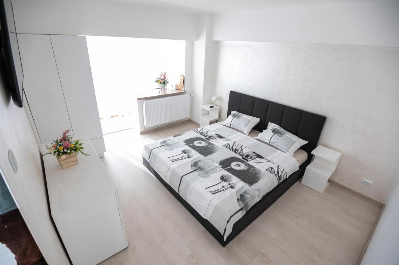Apartament Central Târgu Jiu Extérieur photo